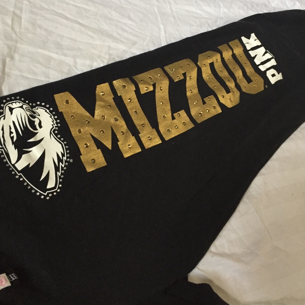 PINK Mizzou Crop