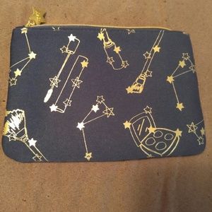 Makeup bag