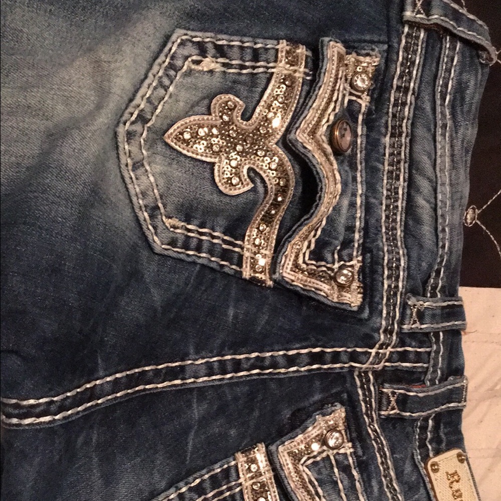 Kia super bling rock revivals 27*32