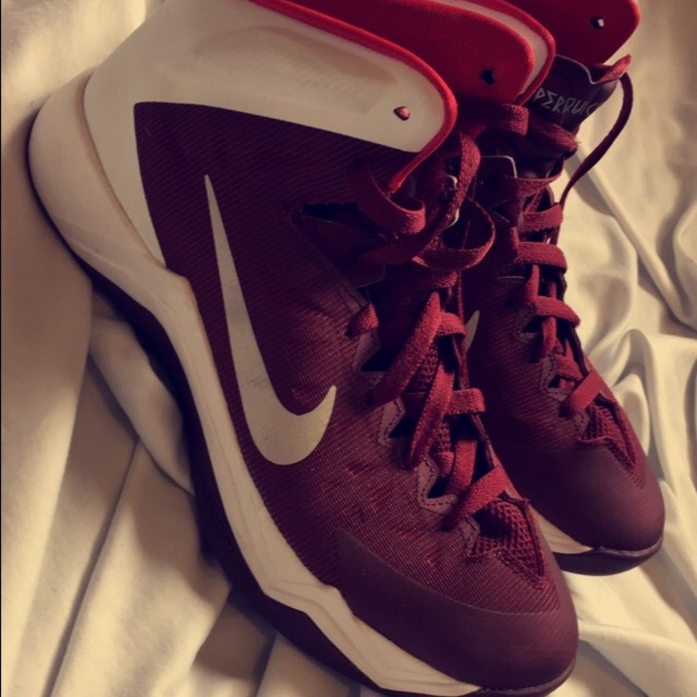 Hyperquickness basketball shoes