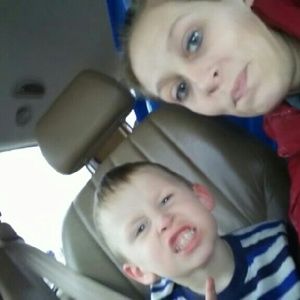 Meet your Posher, Nikki