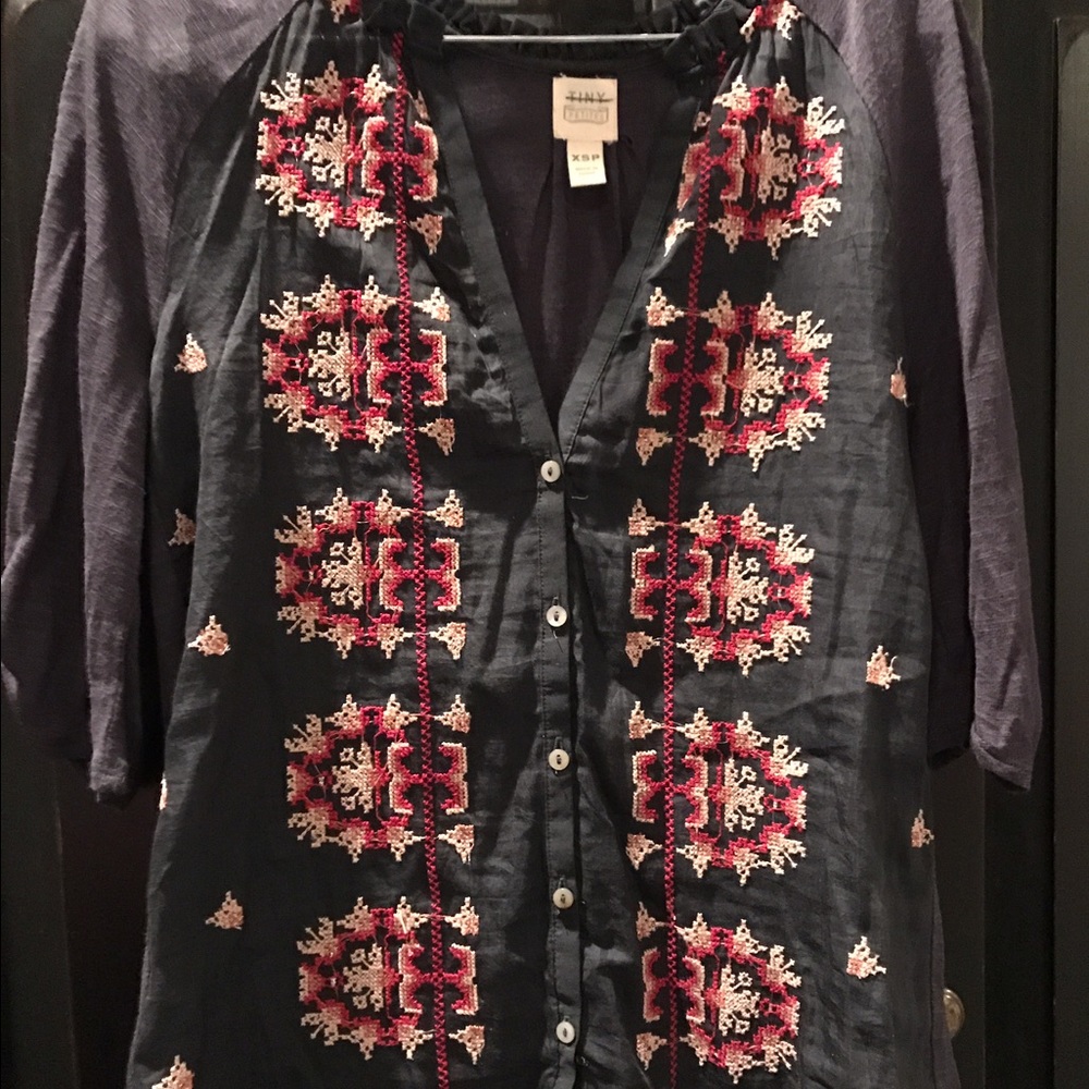 Anthropologie Tiny Top Blouse XS P Embroidered