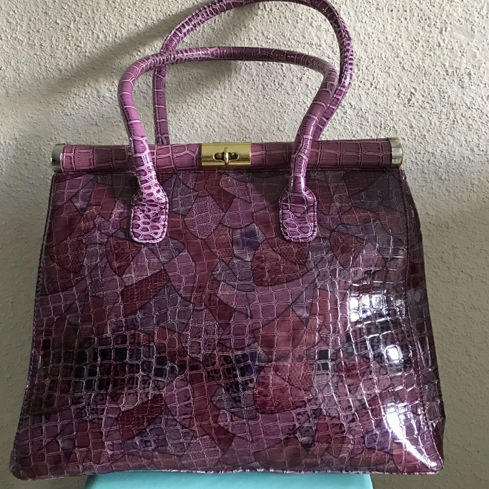 Women's purple tote handbag