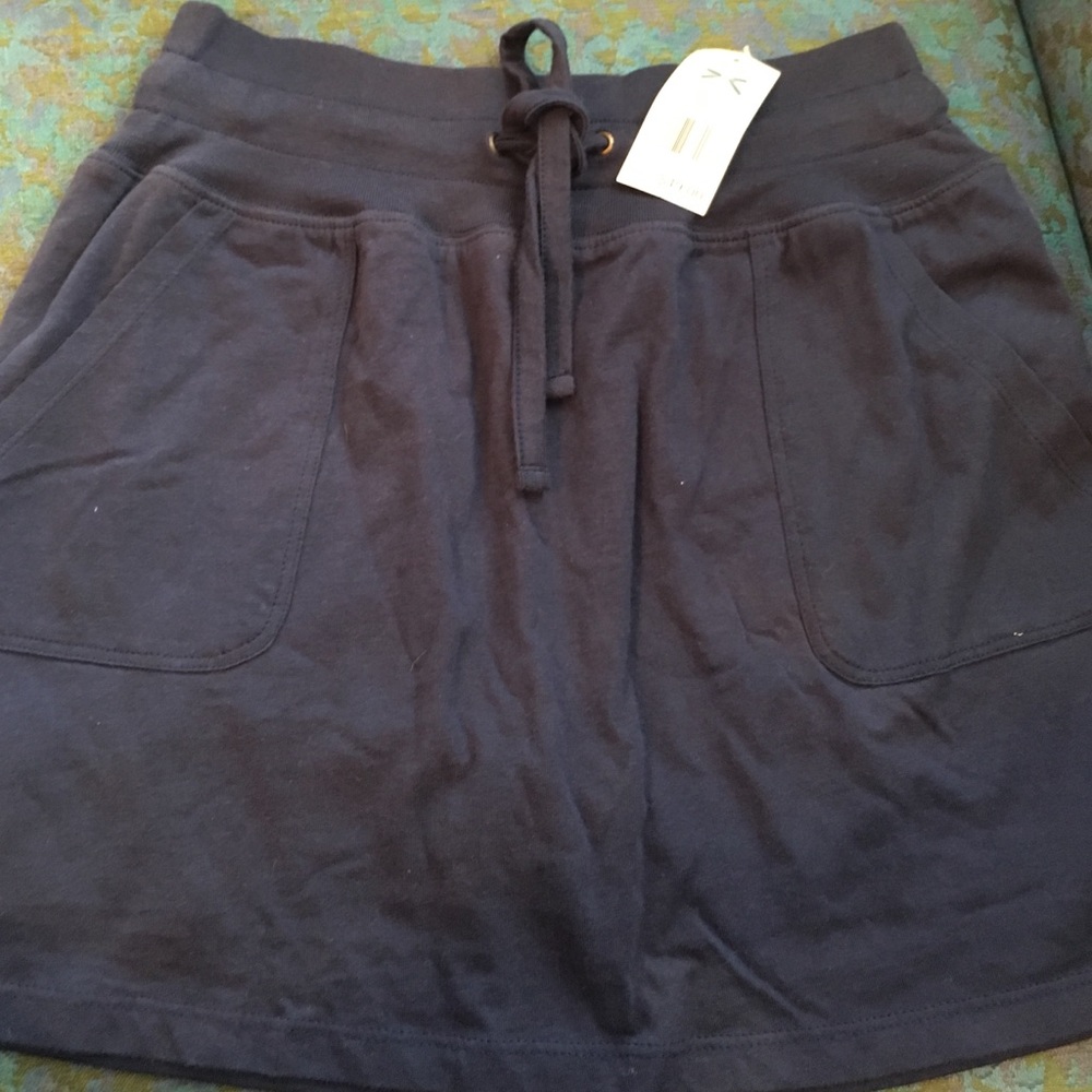 Tommy Girl Navy skirt sz M XS