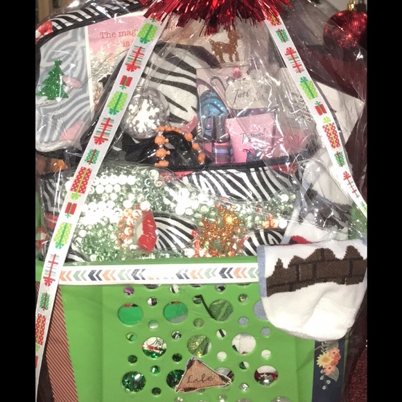 Baskets !!! - Picture 2 of 4