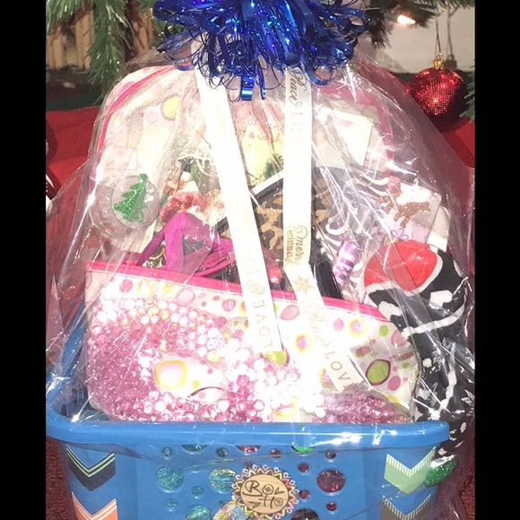 Baskets !!! - Picture 3 of 4