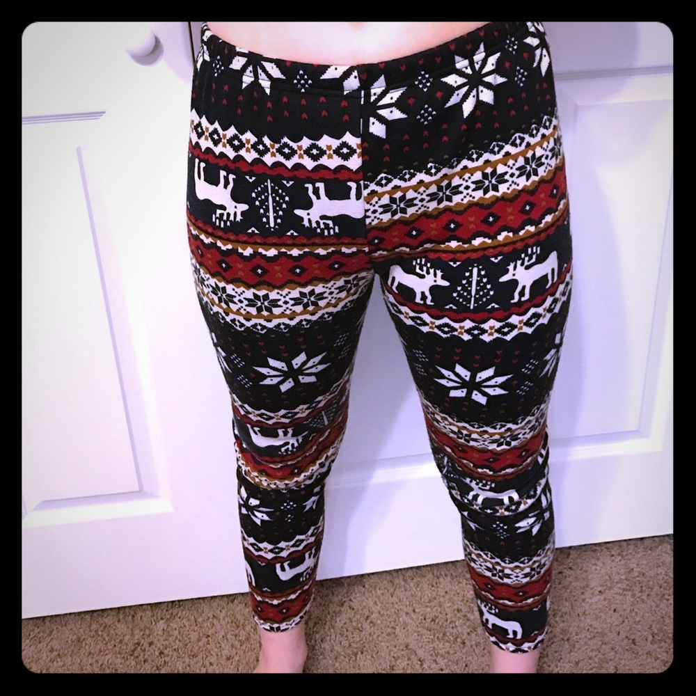 Fun leggings! Soft and cozy!