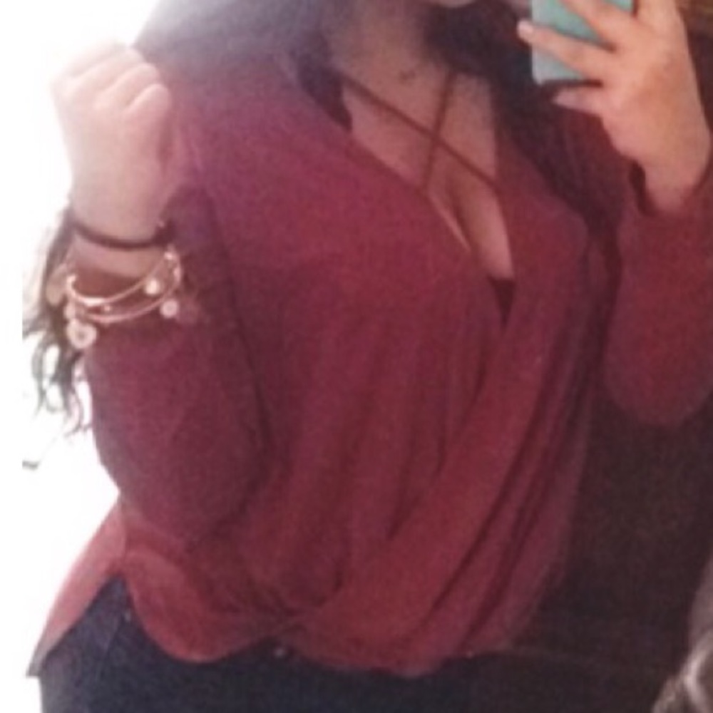 Laurie bamboo knit surplus x neck top