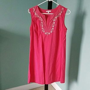 Sleveless Gap dress with silver trim detail