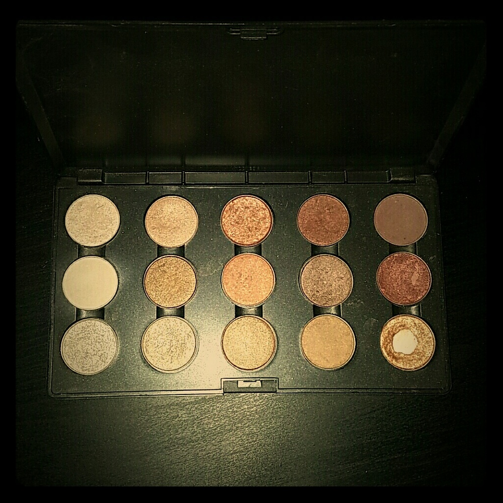 Two MAC eyeshadow palettes