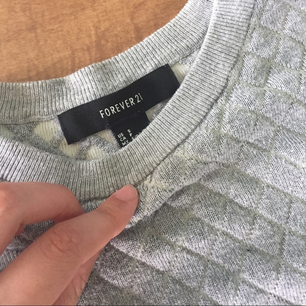 Forever 21 Sweater Perfect Condition