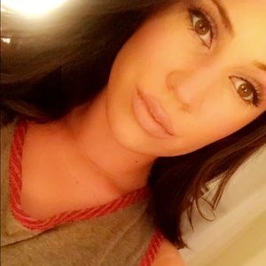 Meet your Posher, Marissa