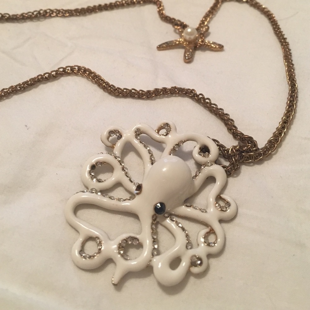 BETSY JOHNSON octopus necklace