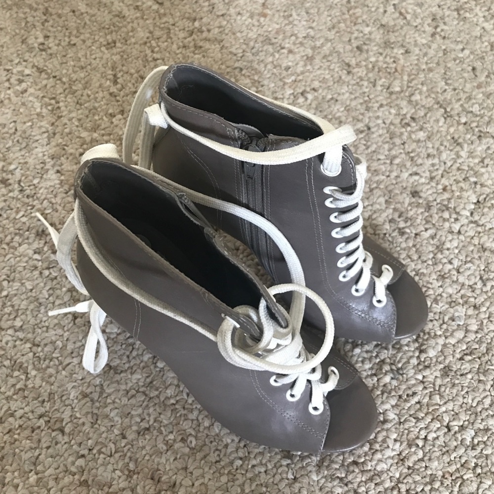 London based retailer Office booties