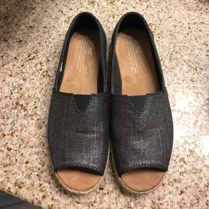 TOMS peep-toe