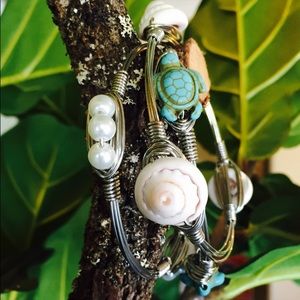 Set of 3 wire bangles. Turtle, shell and pearls
