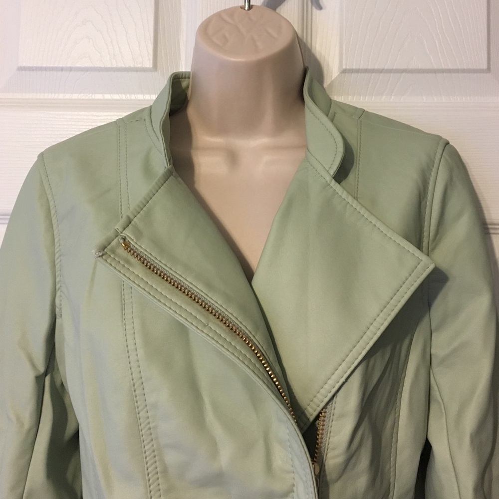 The Limited Jacket - Picture 3 of 5