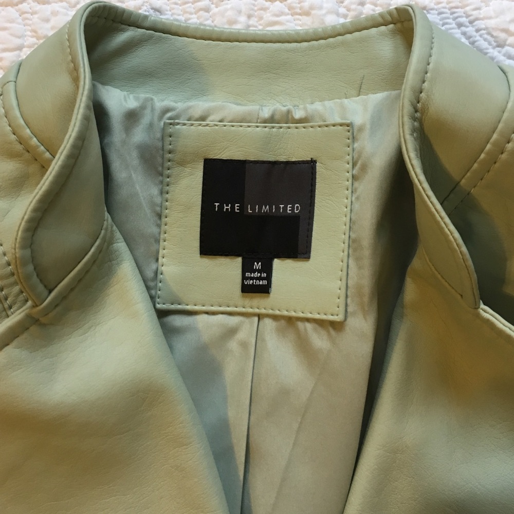 The Limited Jacket - Picture 5 of 5