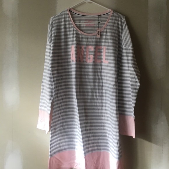 VS Angel Sleep Shirt - Picture 2 of 4