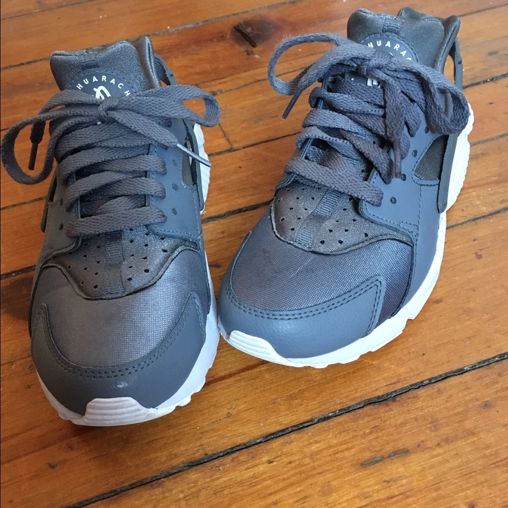 Nike ID Huaraches