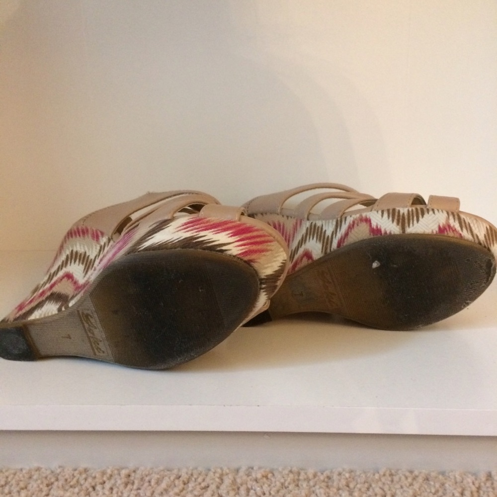 Wedges - Picture 4 of 4