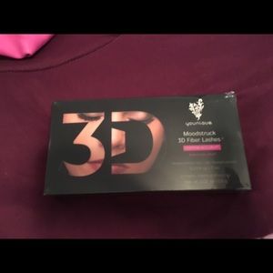 Younique 3D lashes