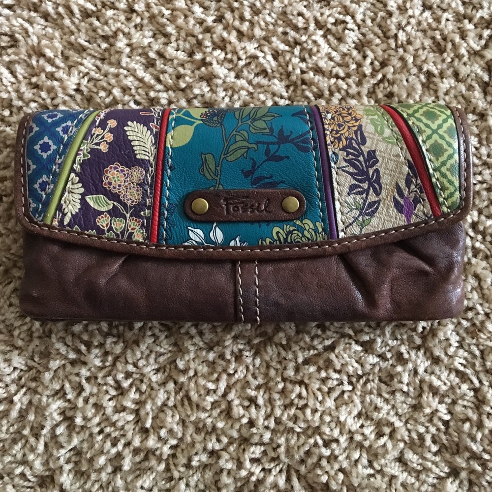 Fossil leather wallet