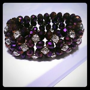 Purple crystal and rhinestones stretch bracelet