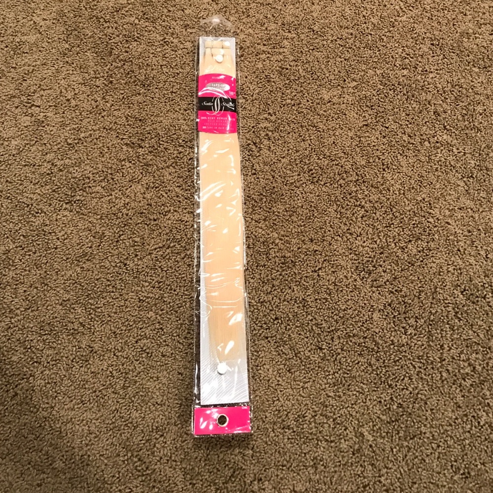 BRAND NEW 18" remy human hair tape-in extensions