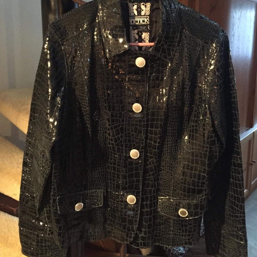Women's' jacket by BEREK. Sz XL  100% Lamb Leather