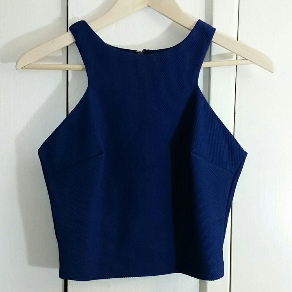 🆕 Bisou Bisou Crop top- never worn