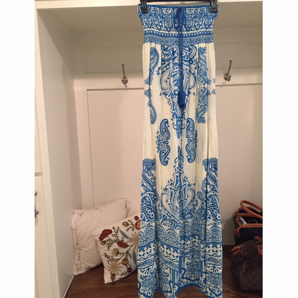 White and blue print strapless maxi dress