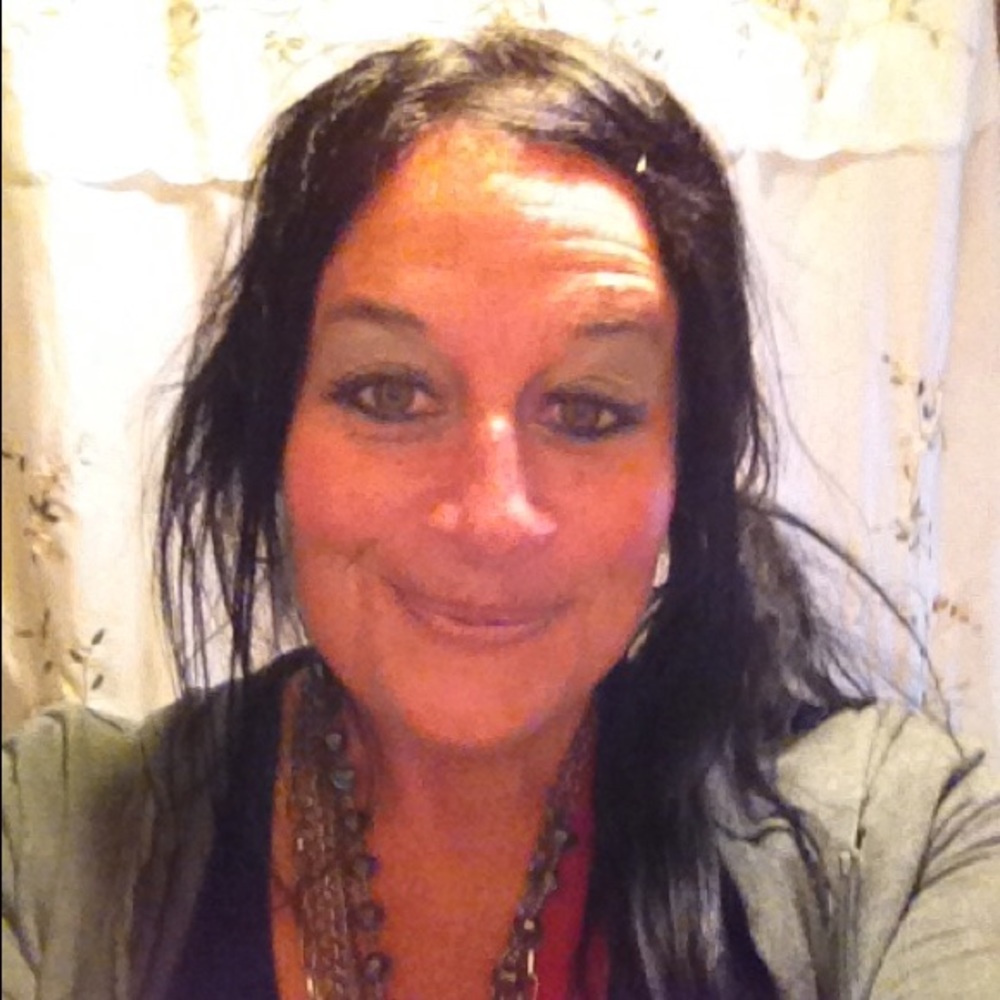 Meet your Posher, Nikki