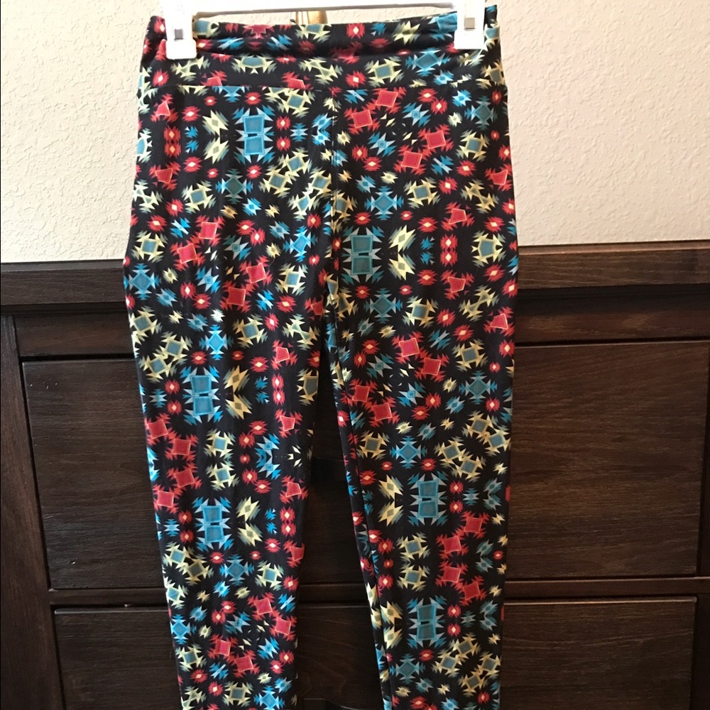 LulaRoe OS rainbow geometric print leggings