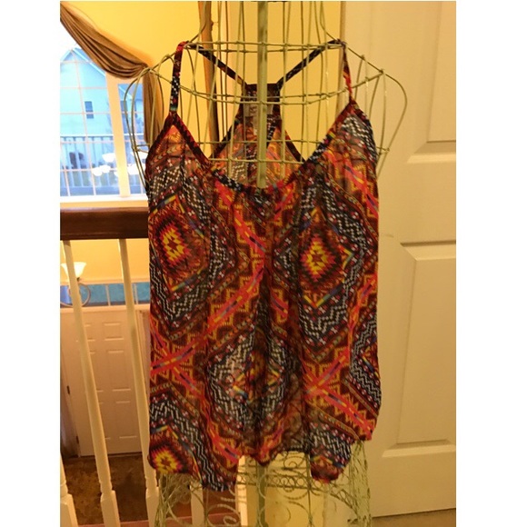 🌸 Backless Open Back Sheer Aztec Tank - Picture 2 of 2