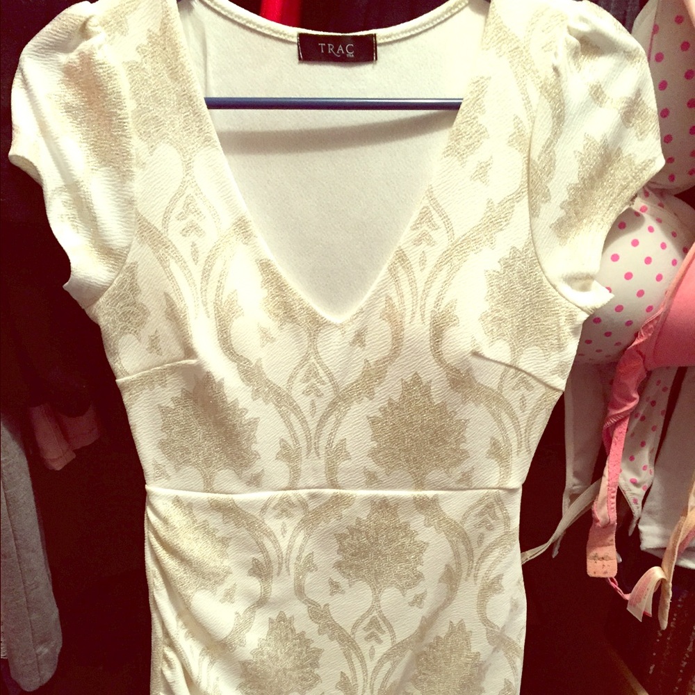 Dress! - Picture 2 of 3