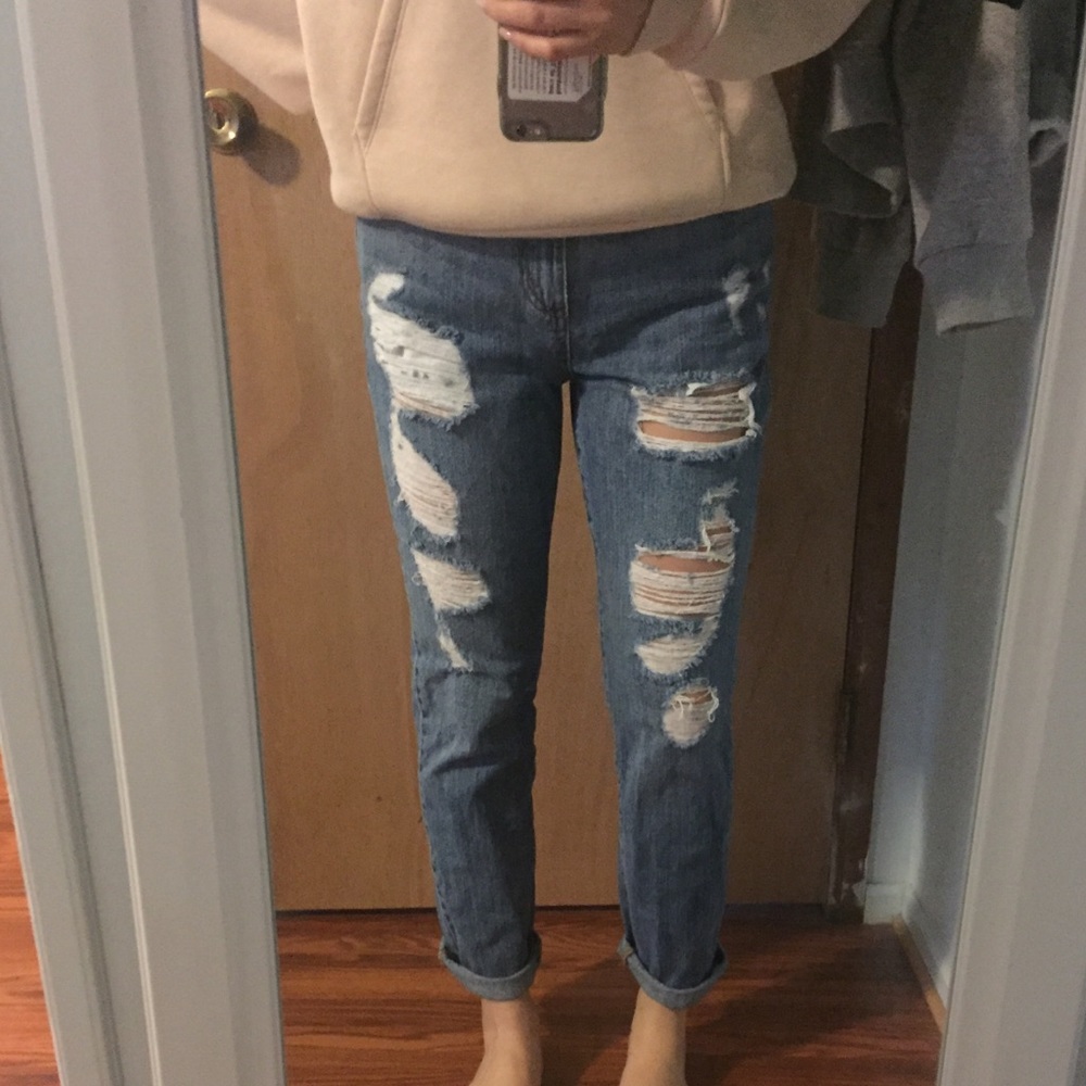 Distressed Girlfriend Jeans