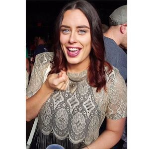 Meet your Posher, Alicia