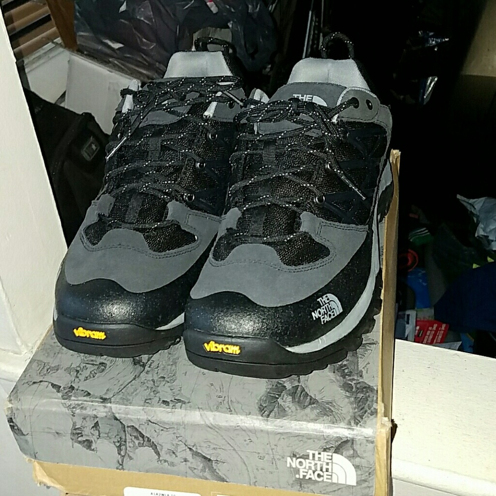 Men's storm sneakers