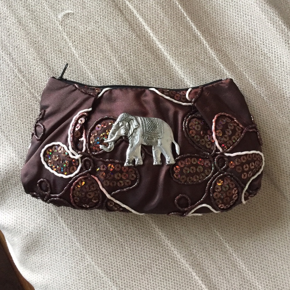 Tiny clutch / make up bag
