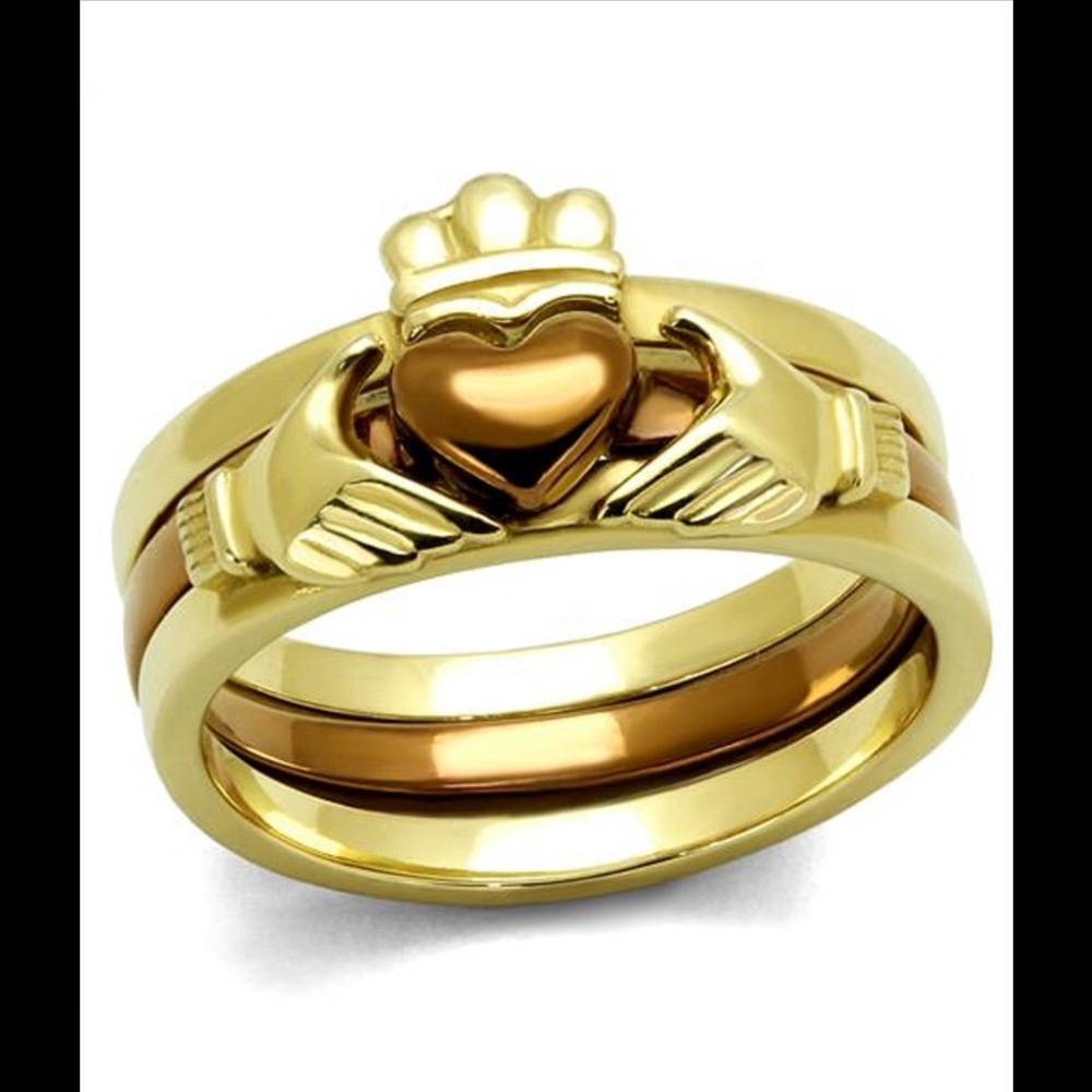 IRISH   WEDDING RING ! St . Patricks☘️