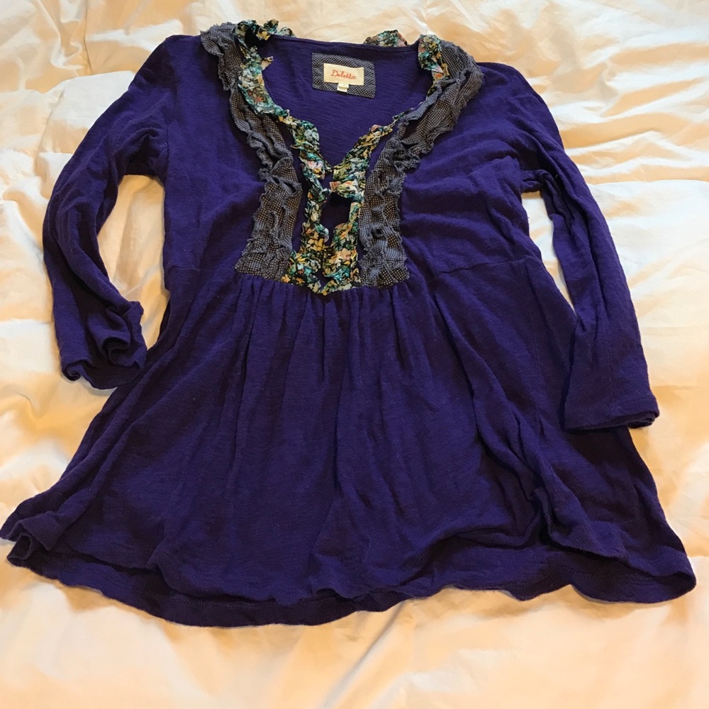 Fun, unique Anthropologie shirt!