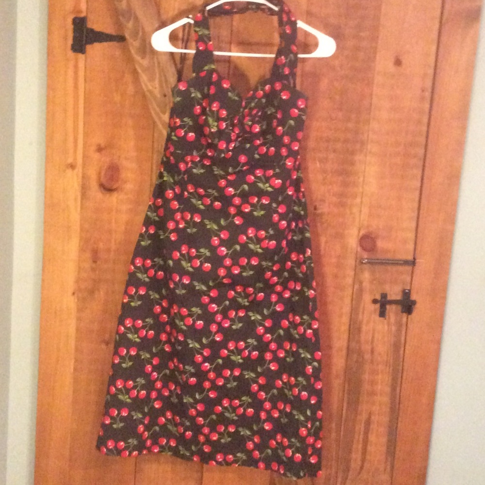 Retro cherry dress