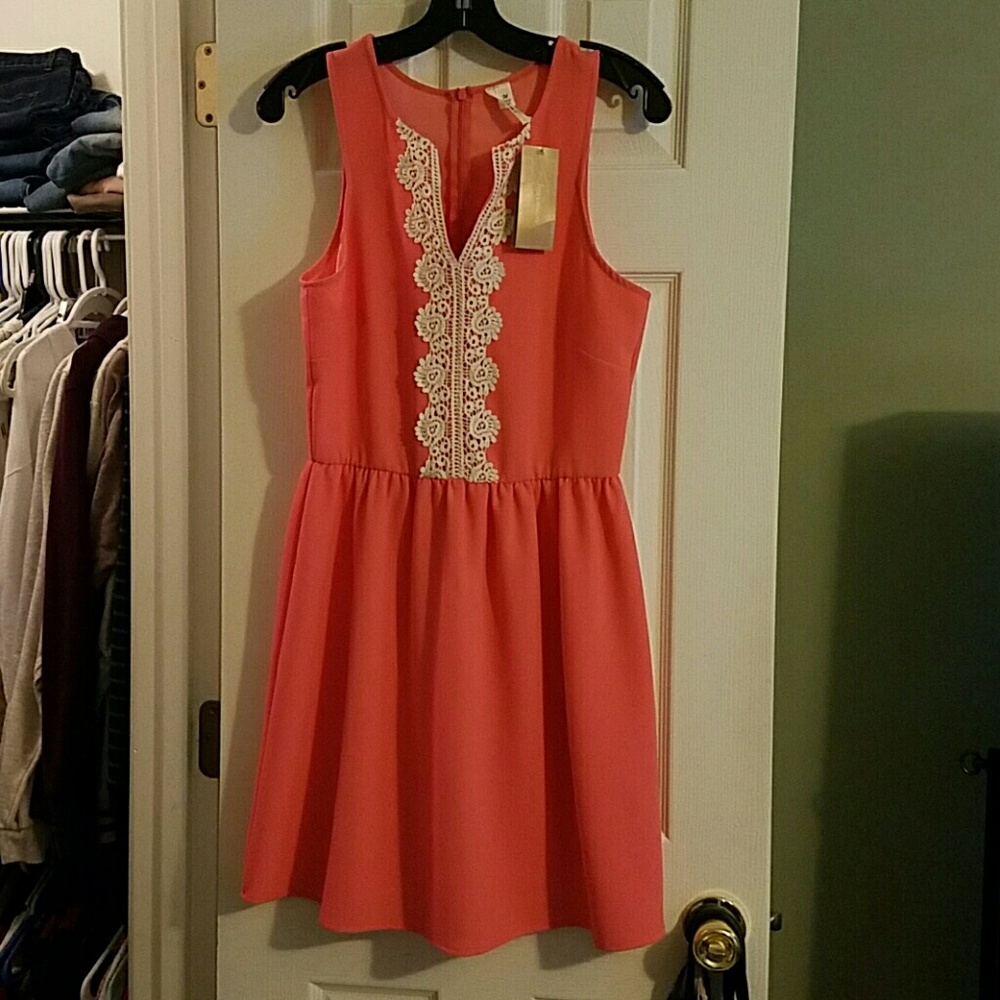 SOLD NWT Francesca's Salmon dress