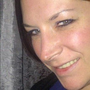 Meet your Posher, Angie