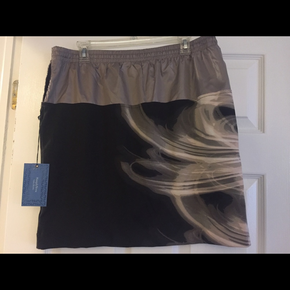 Vera Wang skirt -- NWT