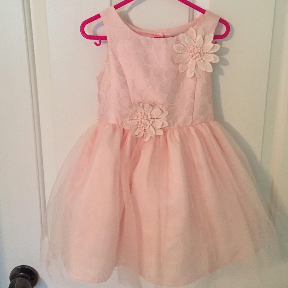 Zunie little Girls Dress size 4