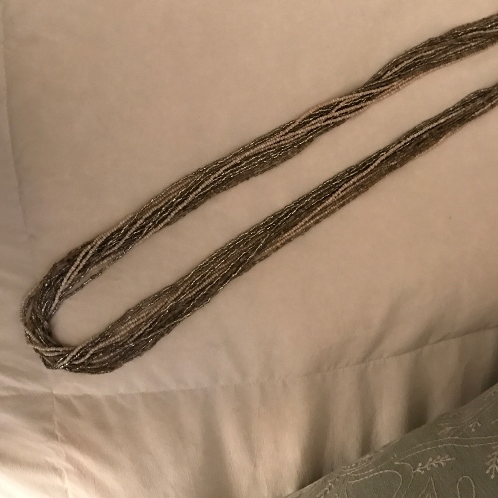 Multilayered beaded necklace