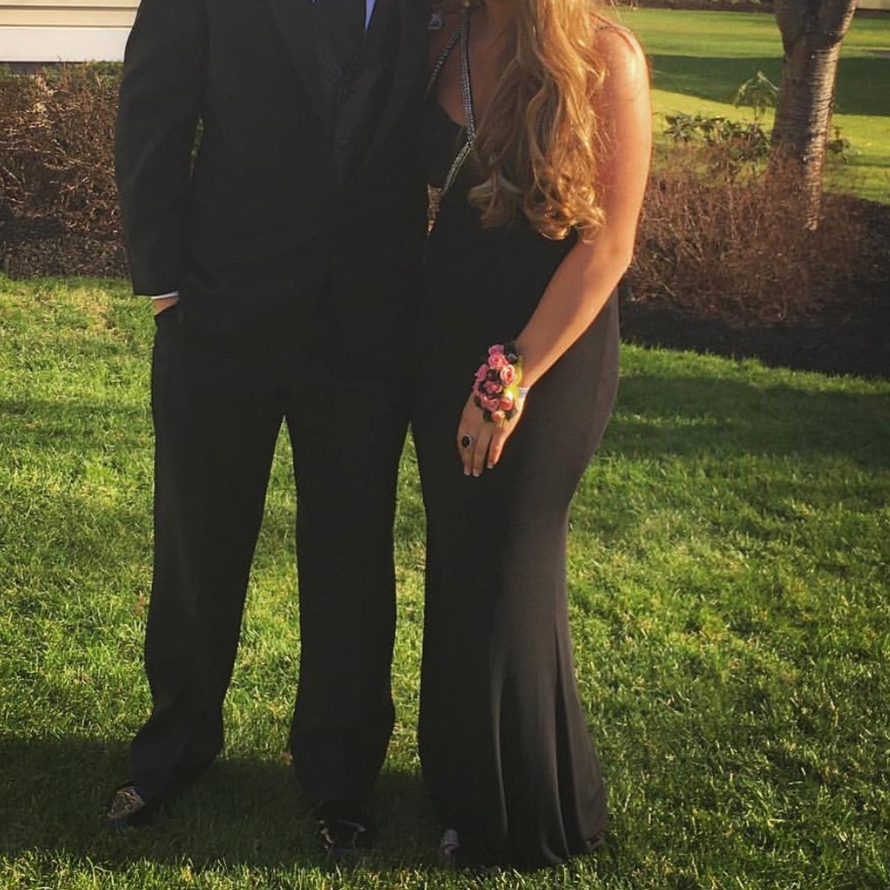 Black prom dress