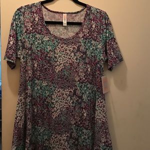 Lularoe perfect tee